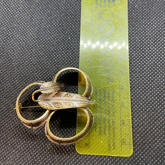 Vintage Brooch - Picture 2 of 5